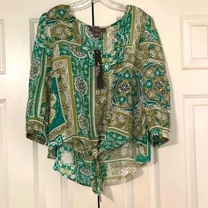 NWT Gorgeous green print blouse